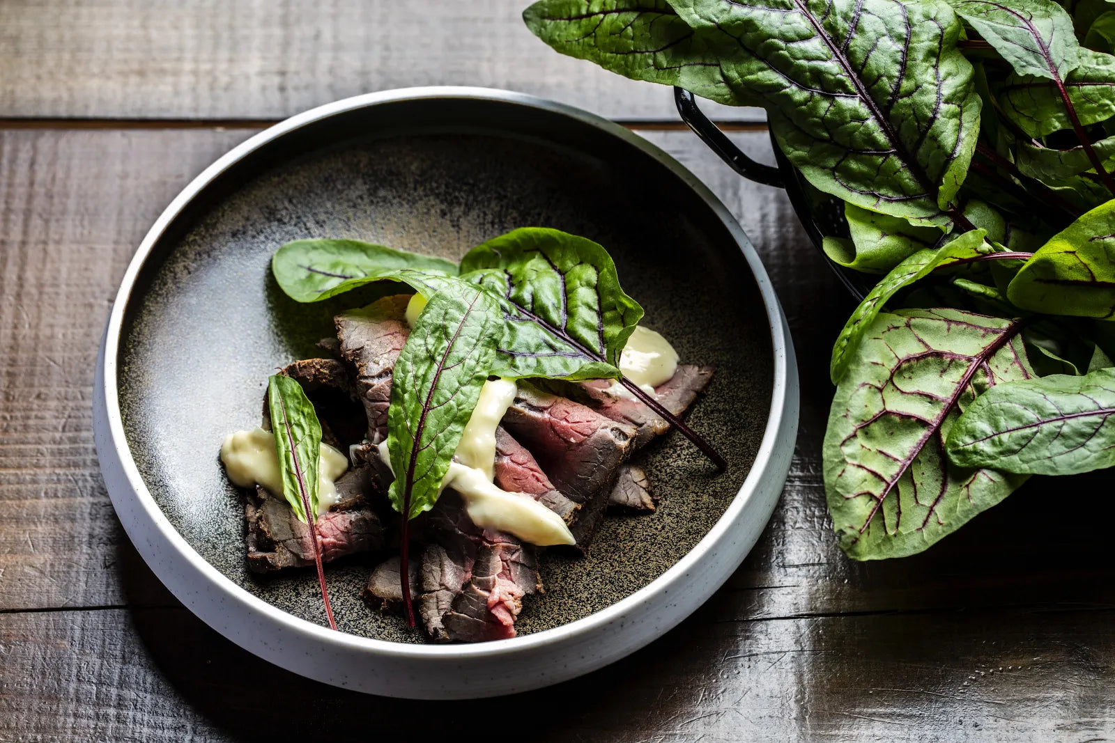 Roastbiff med friske blader